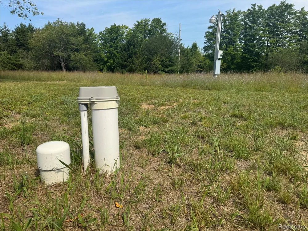 8845 Country Road NE Rapid River Township, MI 49659
