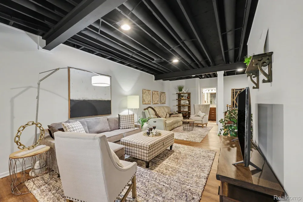 3045 Bridgewater Road #5 Auburn Hills City, MI 48326