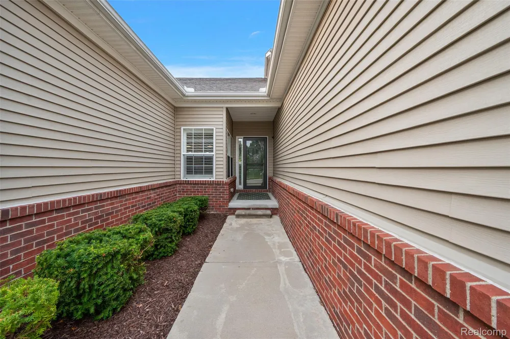3045 Bridgewater Road #5 Auburn Hills City, MI 48326