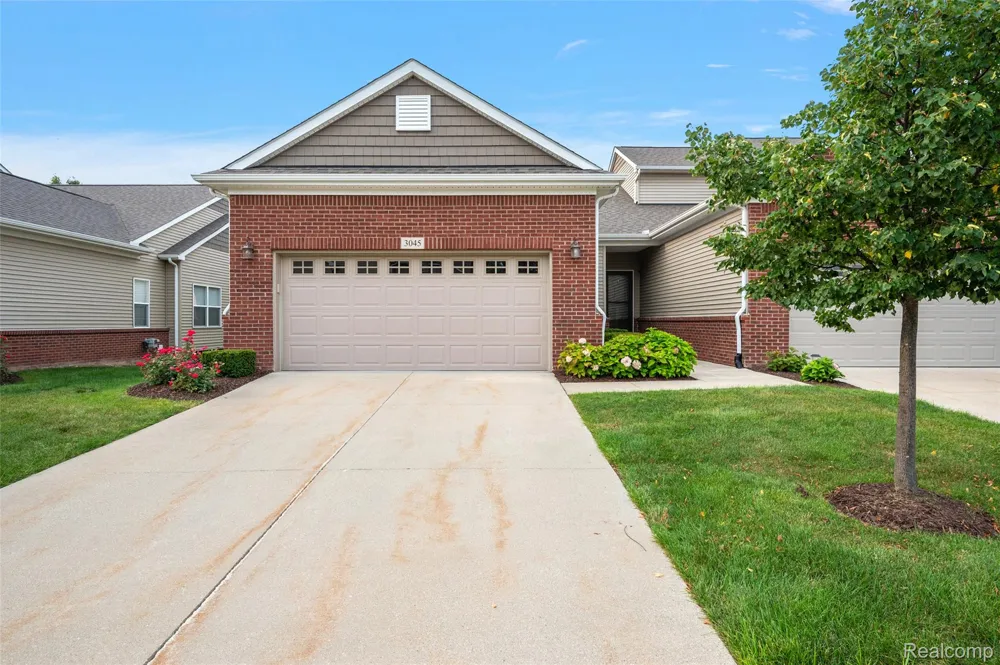 3045 Bridgewater Road #5 Auburn Hills City, MI 48326