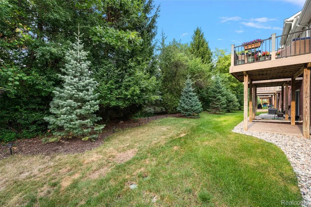 3045 Bridgewater Road #5 Auburn Hills City, MI 48326