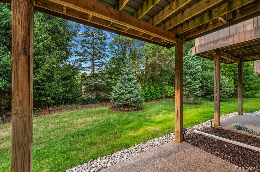 3045 Bridgewater Road #5 Auburn Hills City, MI 48326
