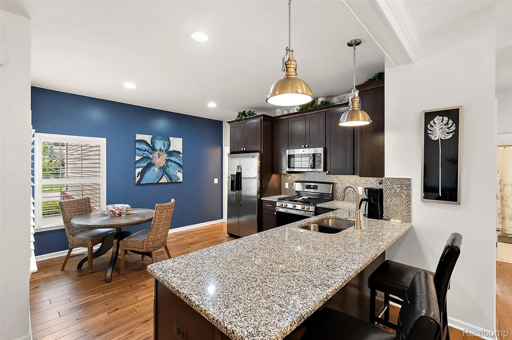 3045 Bridgewater Road #5 Auburn Hills City, MI 48326