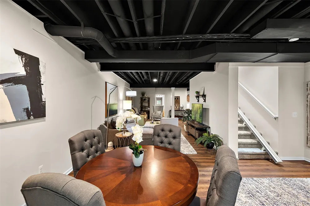 3045 Bridgewater Road #5 Auburn Hills City, MI 48326