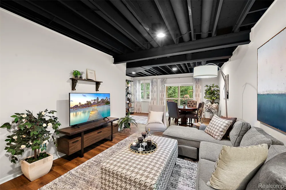 3045 Bridgewater Road #5 Auburn Hills City, MI 48326