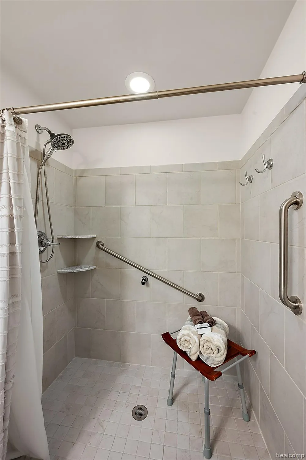 3045 Bridgewater Road #5 Auburn Hills City, MI 48326