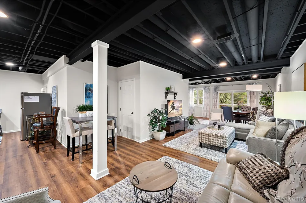 3045 Bridgewater Road #5 Auburn Hills City, MI 48326