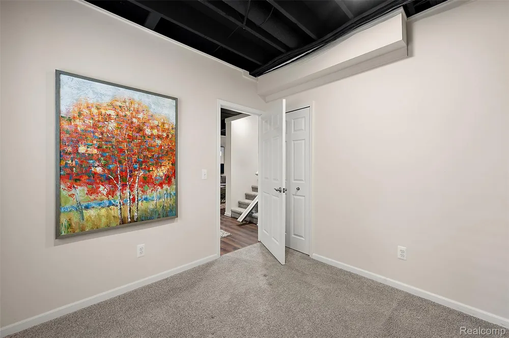 3045 Bridgewater Road #5 Auburn Hills City, MI 48326