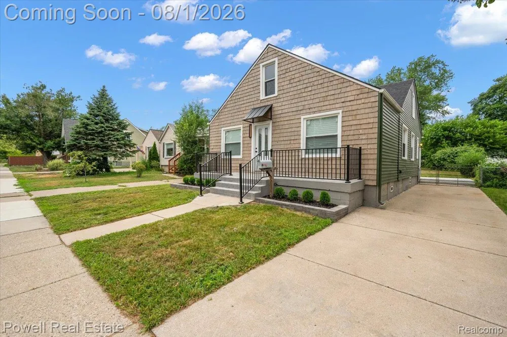 1066 Pearson Street Ferndale City, MI 48220