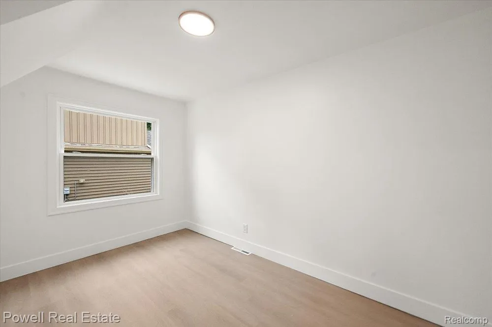 1066 Pearson Street Ferndale City, MI 48220