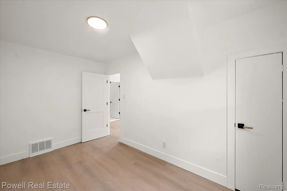 1066 Pearson Street Ferndale City, MI 48220