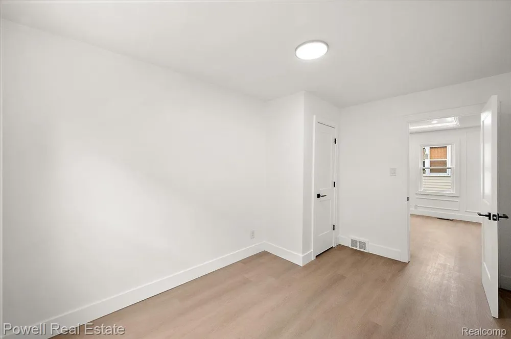 1066 Pearson Street Ferndale City, MI 48220