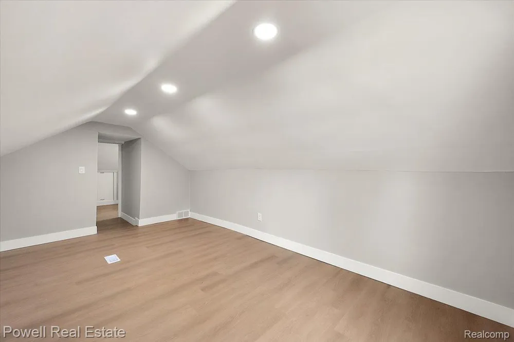 1066 Pearson Street Ferndale City, MI 48220