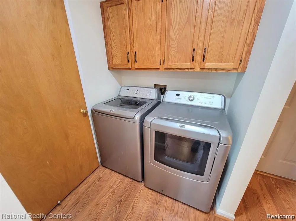 37485 Stonegate Circle #75 Clinton Charter Township, MI 48036