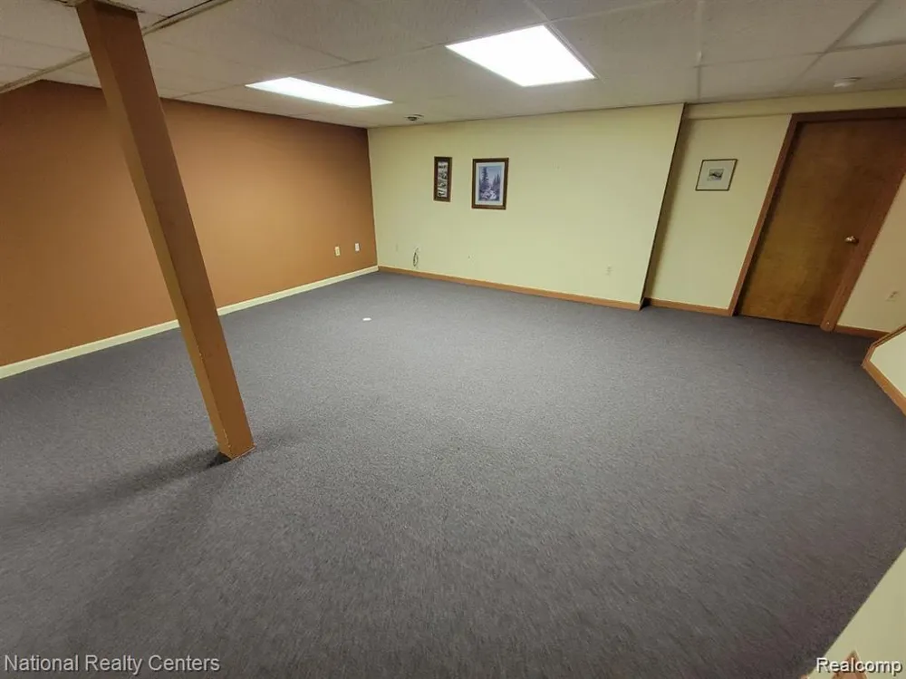 37485 Stonegate Circle #75 Clinton Charter Township, MI 48036