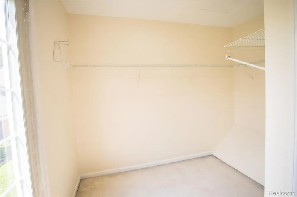 37485 Stonegate Circle #75 Clinton Charter Township, MI 48036