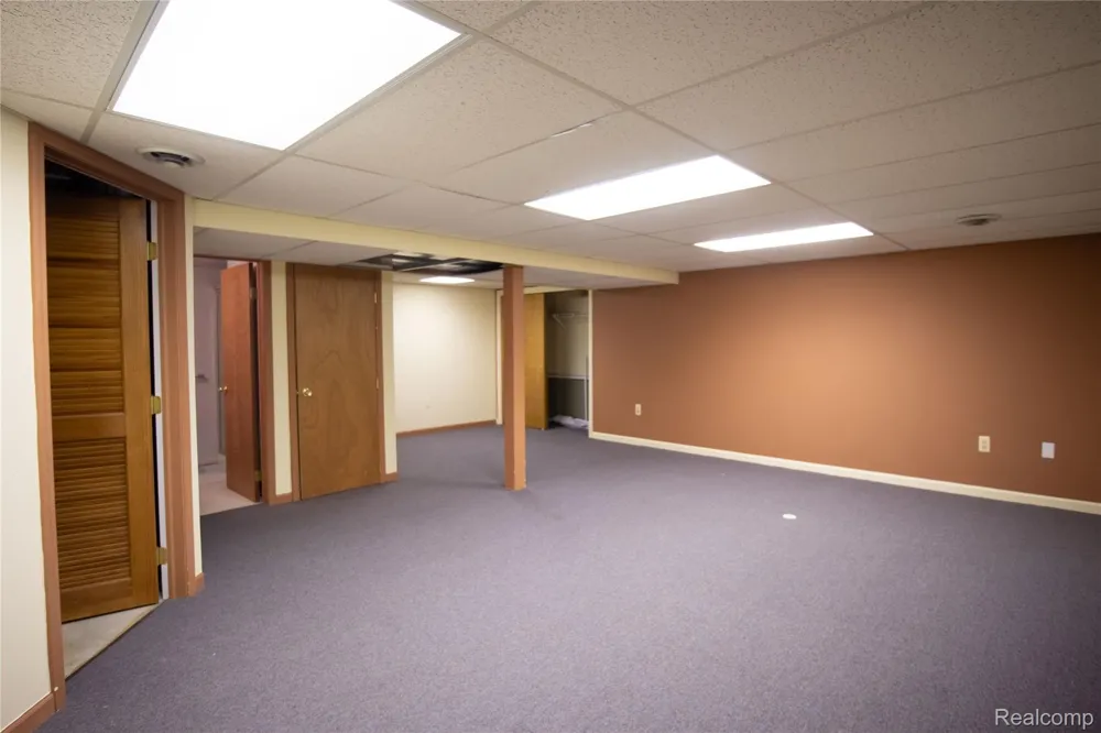 37485 Stonegate Circle #75 Clinton Charter Township, MI 48036
