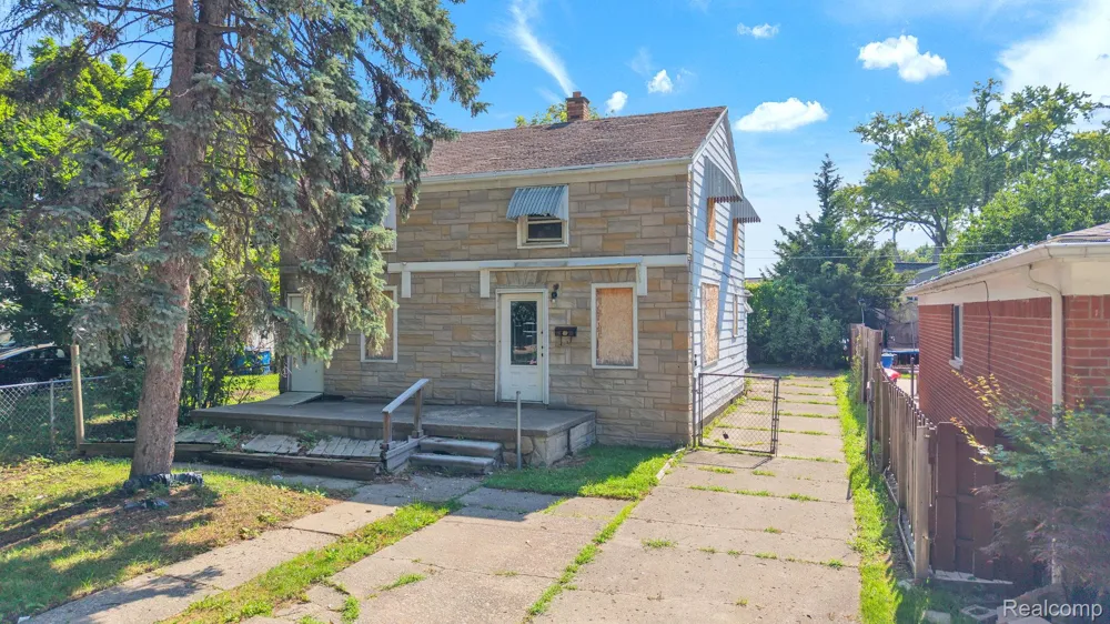 5365 Campbell Street Dearborn Heights City, MI 48125