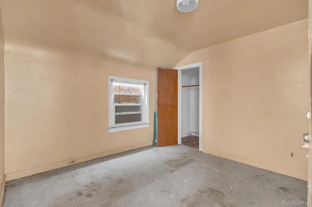 5365 Campbell Street Dearborn Heights City, MI 48125