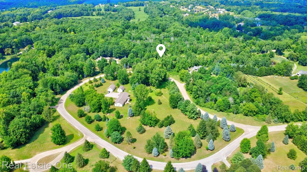 Bridges Cove Hadley Township, MI 48455
