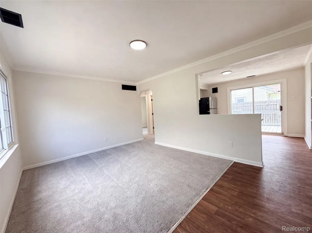 26375 Normandy Street Roseville City, MI 48066