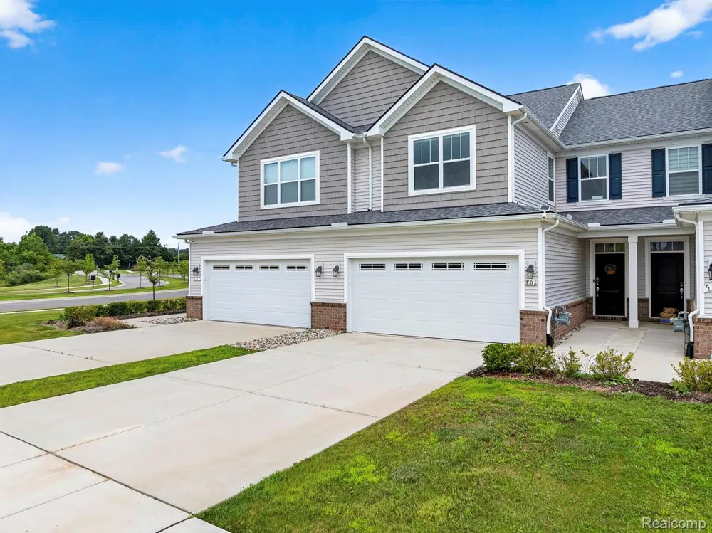 506 Maize Loop Saline Township, MI 48176