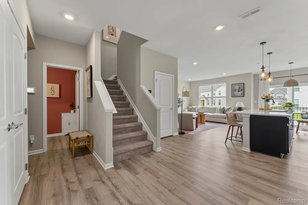506 Maize Loop Saline Township, MI 48176