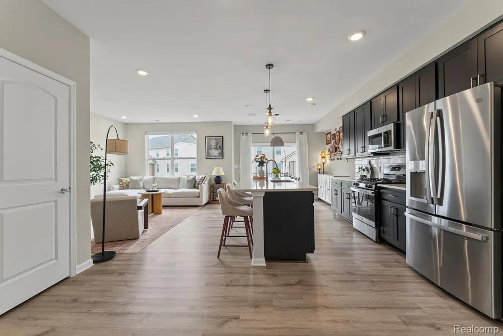 506 Maize Loop Saline Township, MI 48176