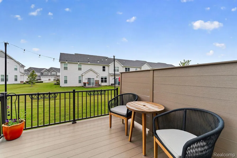 506 Maize Loop Saline Township, MI 48176