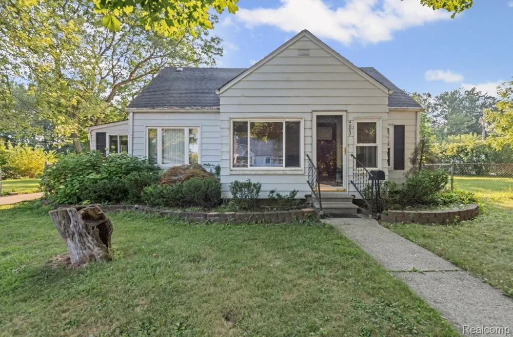 4802 Hazel Street Dearborn Heights City, MI 48125