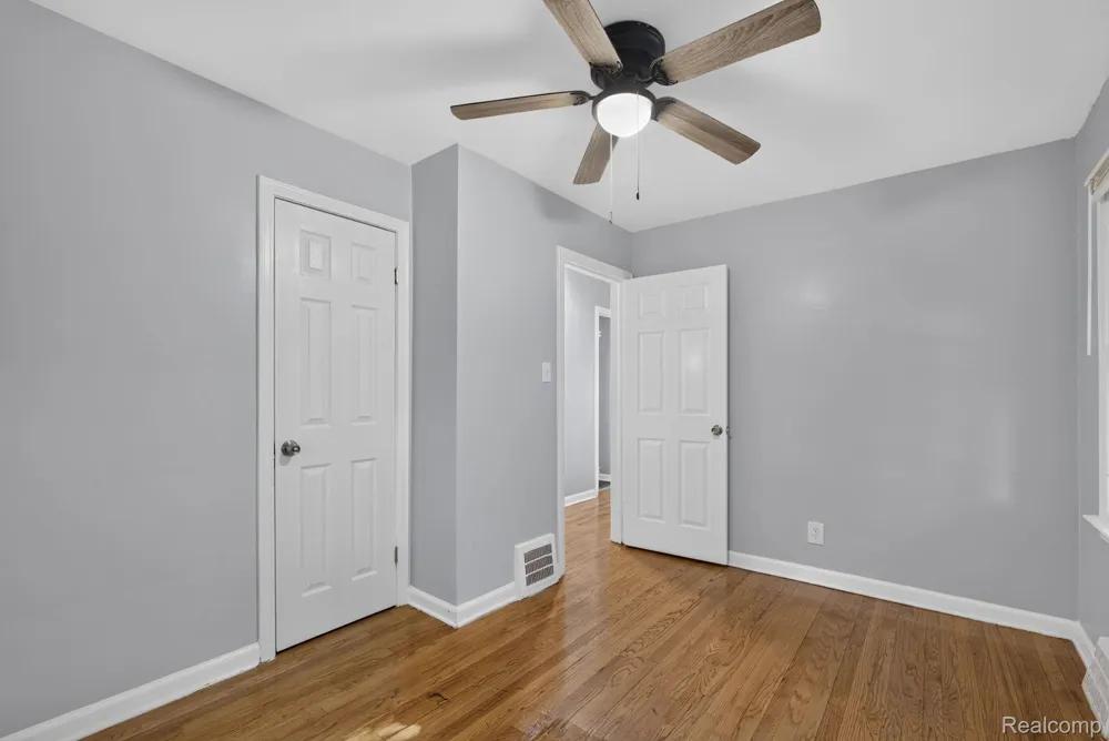 20206 Greeley Street Detroit City, MI 48203