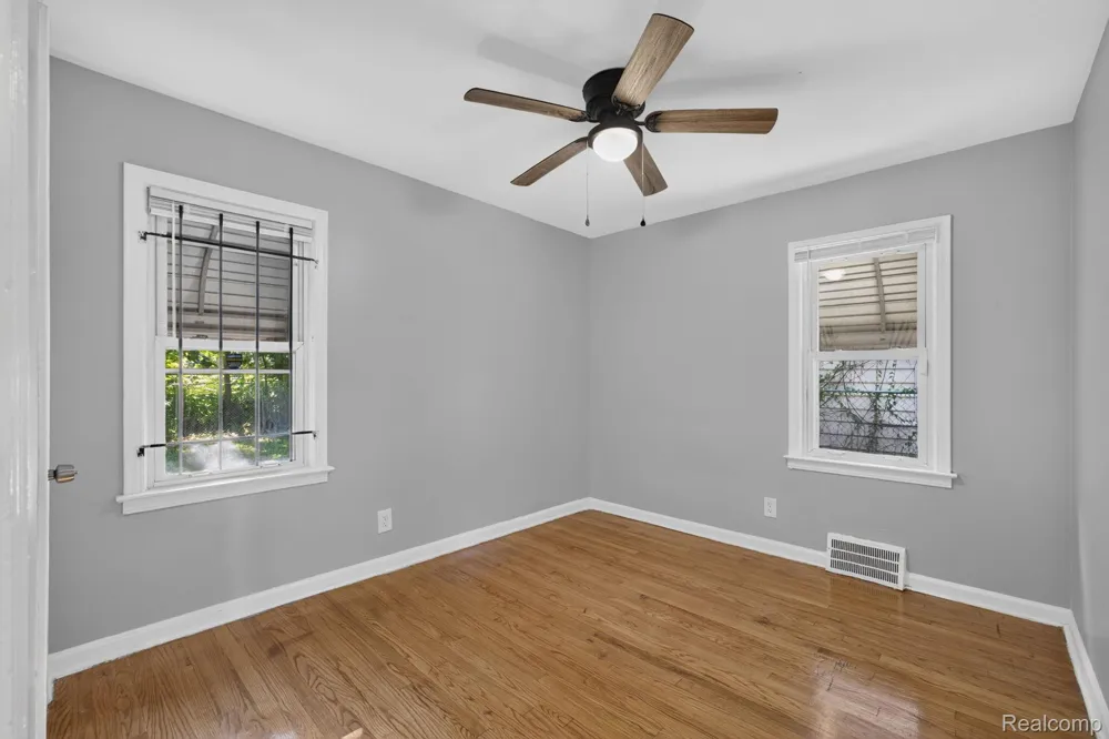 20206 Greeley Street Detroit City, MI 48203