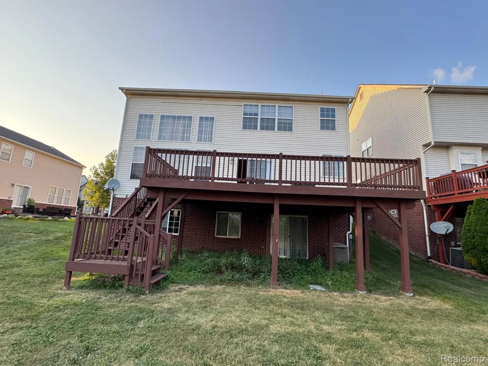 51157 MAYFAIR Novi City, MI 48374