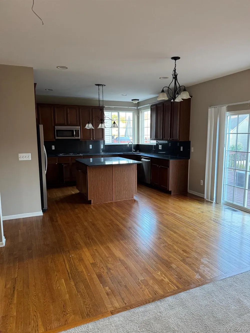 51157 MAYFAIR Novi City, MI 48374