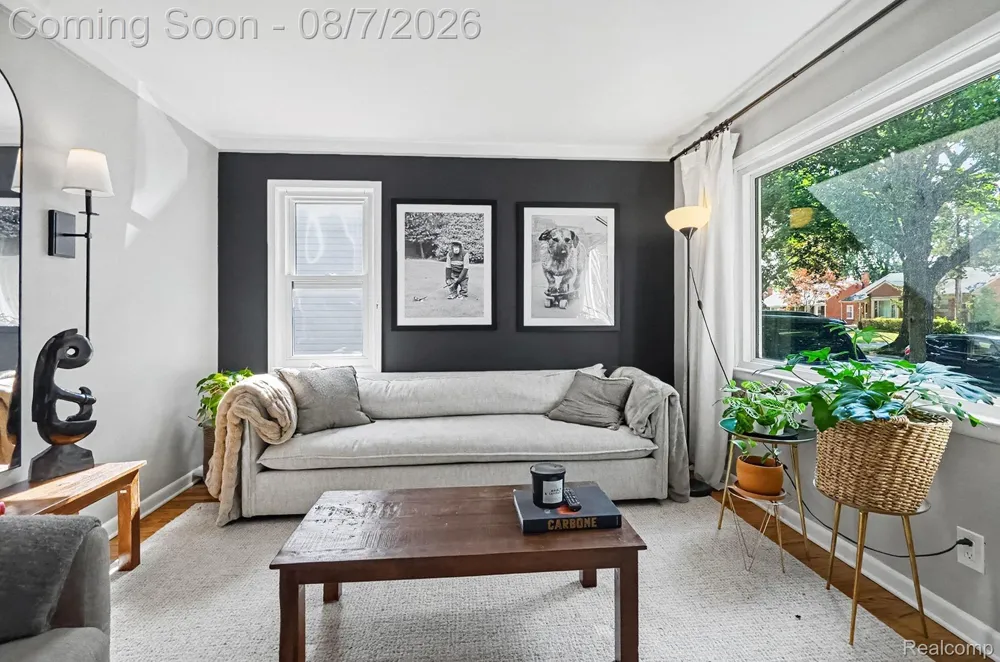 318 Chippewa Street Clawson City, MI 48017