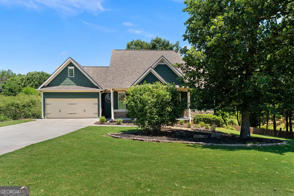 130 Riverboat DR SW Adairsville, GA 30103