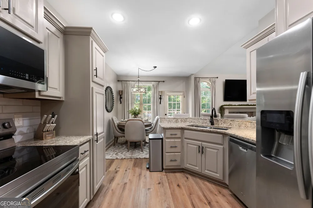 130 Riverboat DR SW Adairsville, GA 30103