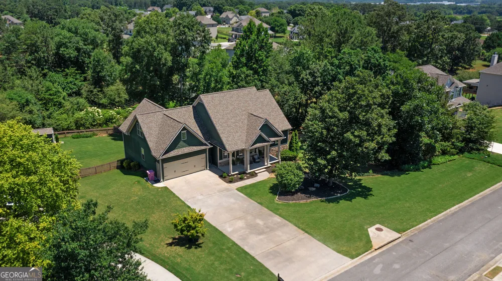 130 Riverboat DR SW Adairsville, GA 30103