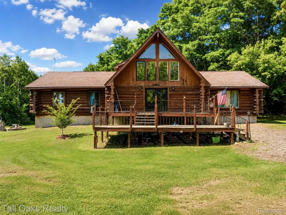 10363 Bray Road Thetford Township, MI 48420