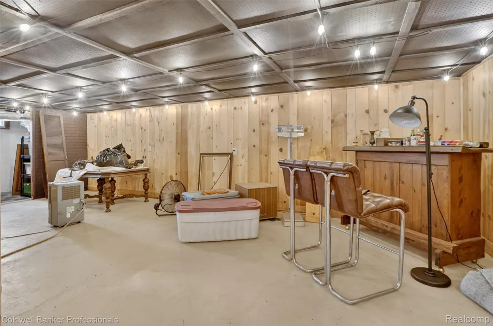 1190 Olander Drive Elba Township, MI 48446