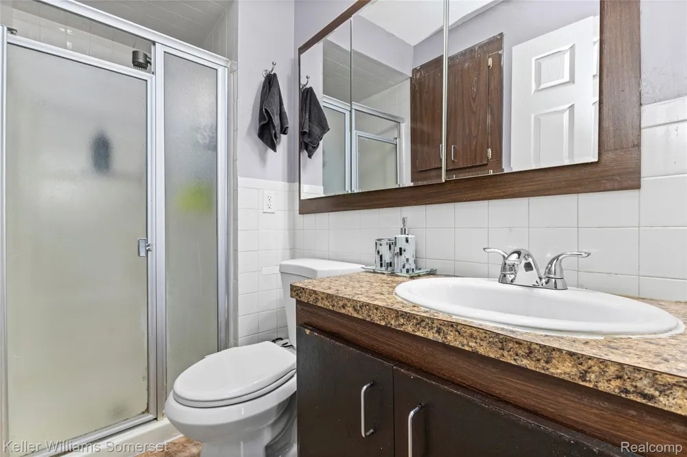36221 Pickwick Court Sterling Heights City, MI 48310