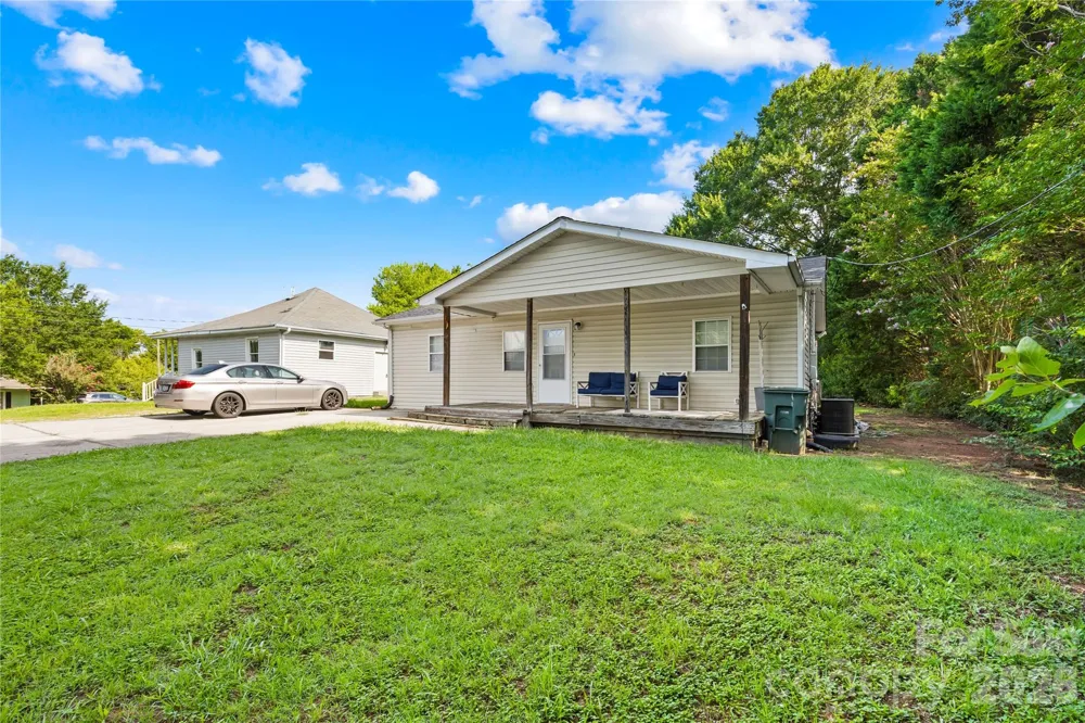 2104 Court Drive Gastonia, NC 28054
