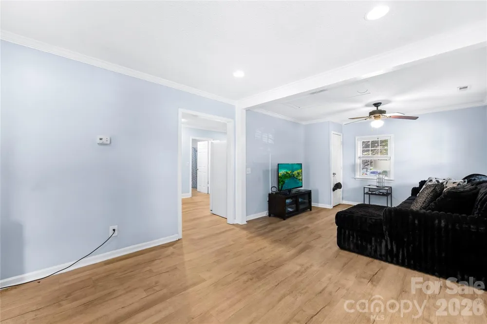 2104 Court Drive Gastonia, NC 28054