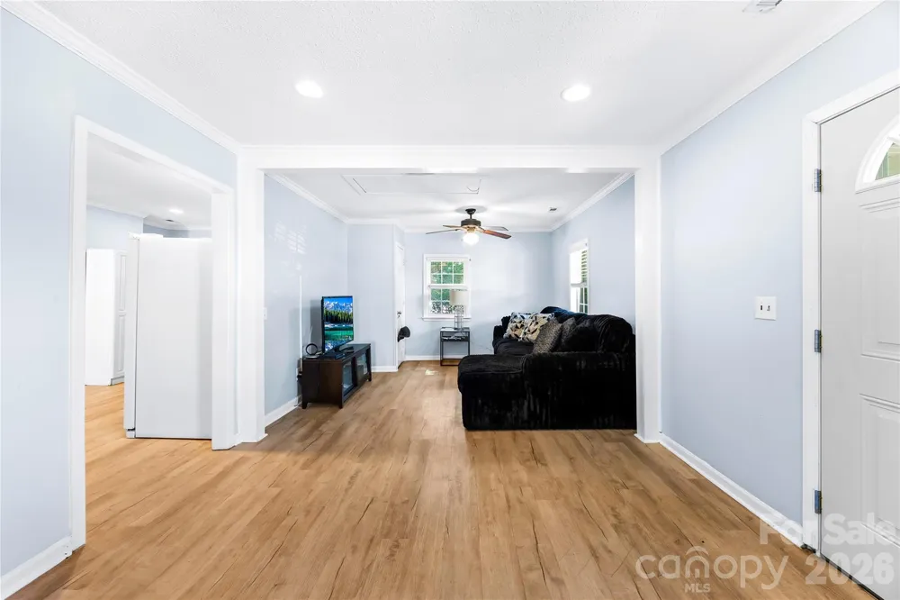 2104 Court Drive Gastonia, NC 28054