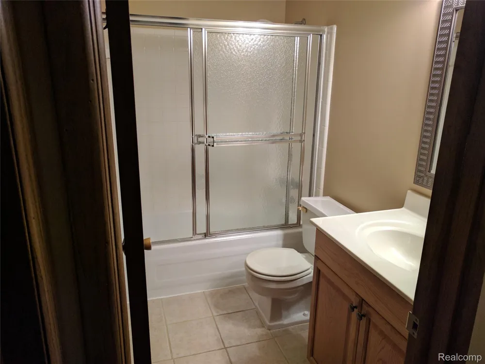 23653 Stonehenge Boulevard Novi City, MI 48375
