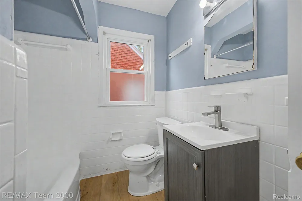 1670 Riverbank Street Lincoln Park City, MI 48146