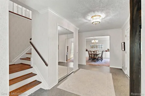 5505 Old Carriage Lane