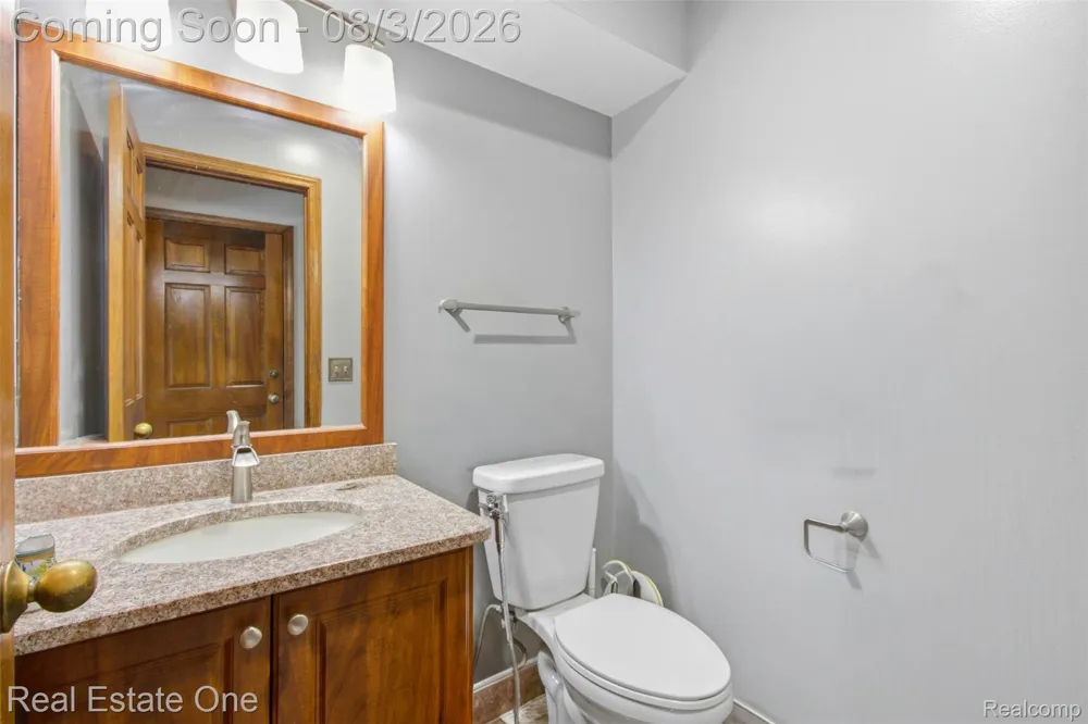 26560 Wilson Drive Dearborn Heights City, MI 48127