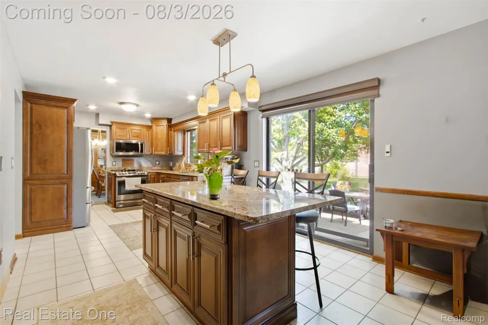 26560 Wilson Drive Dearborn Heights City, MI 48127
