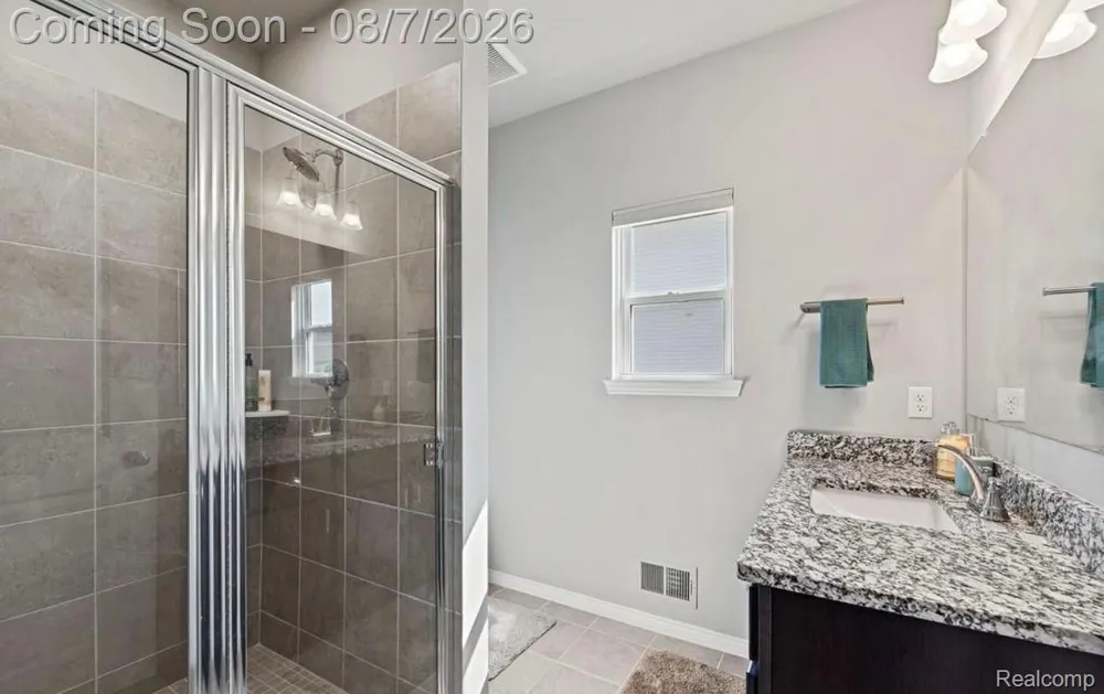 1821 Emerald Lane Wixom City, MI 48393
